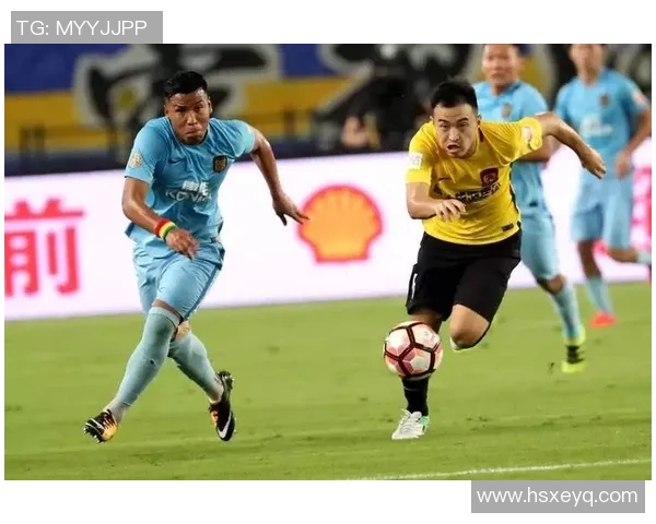 舜天与恒大2015年巅峰对决回顾：激情四溢的足球盛宴